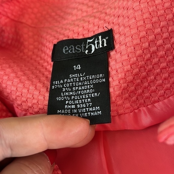 EAST 5th Coral/Melon Textured Jacket w/Peter Pan Collar, Lg Buttons, Sz 14, GUC. - Picture 8 of 8